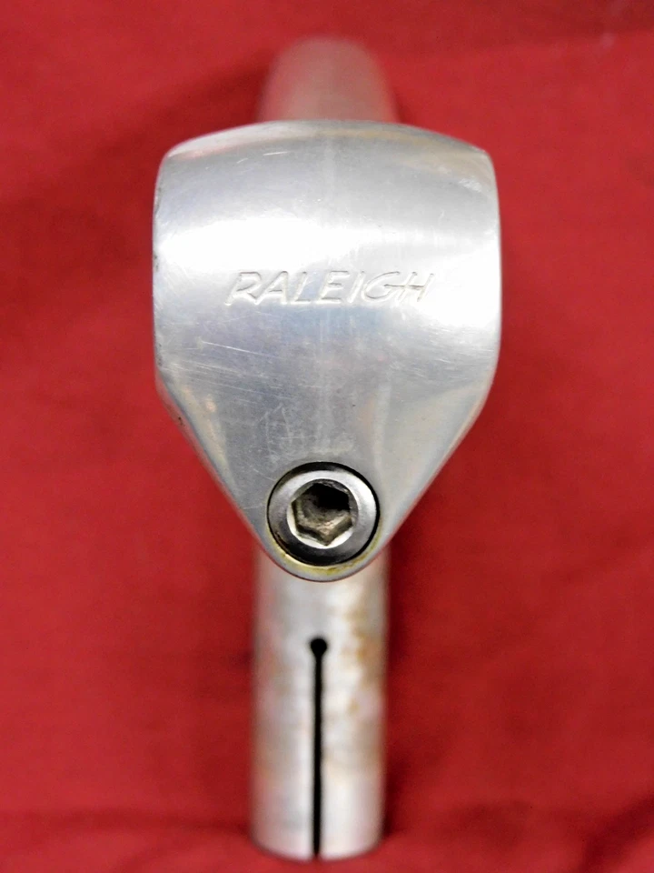 Vástago de pluma vintage de aleación de plata Raleigh por Nitto 115 x 25,4 x 22,2 mm sin cuña Foto 2 de 4