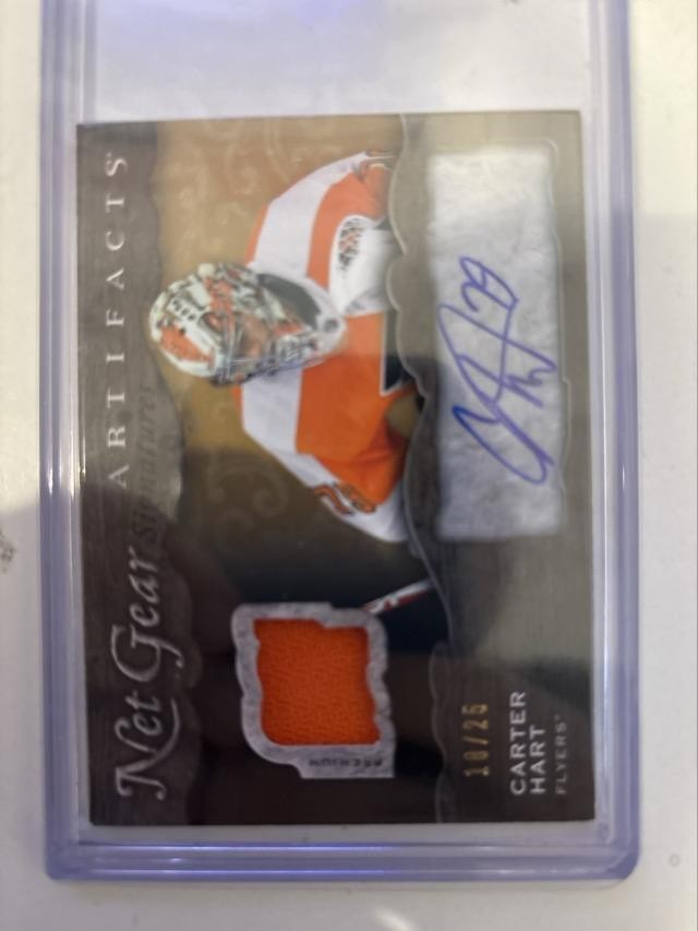 2021-22 Artifacts Net Gear #NGCH Carter Hart Auto /25