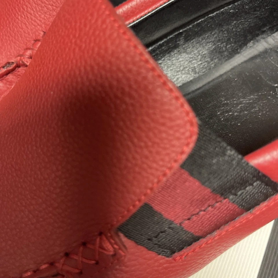 Мужские красные кожаные мокасины Gucci размер 11, бывшие в употреблении модельные туфли с мешками для пыли - Изображение 2 из 4