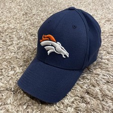 Denver Broncos Reebok On Field Hat Fitted Stretch Mens M Navy Blue NFL Football