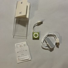 Apple iPod Shuffle 2nd Gen 1GB Green Clip USB 2.0 MP3/AAC A1204