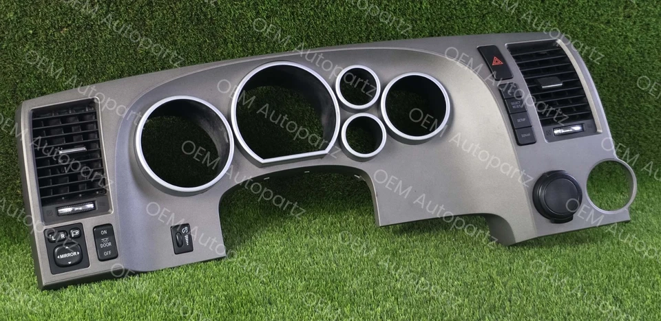 Panel de instrumentos de tablero Toyota Tundra Sequoia 2007-2017 bisel de color gris OEM usado Foto 2 de 4