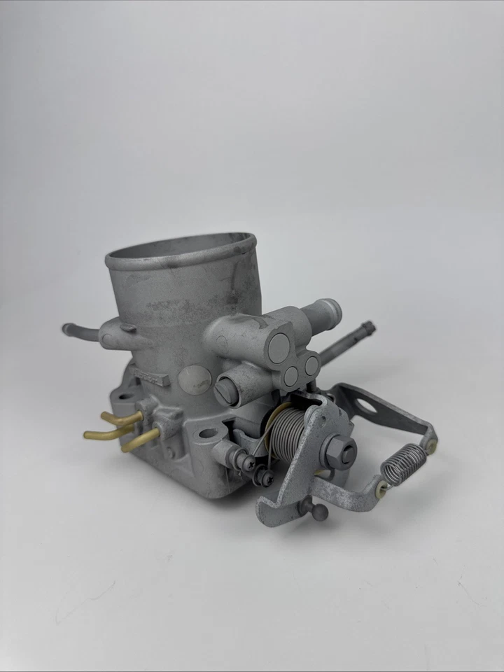 1984-1986 Toyota 4Runner/Celica/Toyota пикап 22R дроссельная заслонка тела 22210-35100 - Изображение 3 из 4