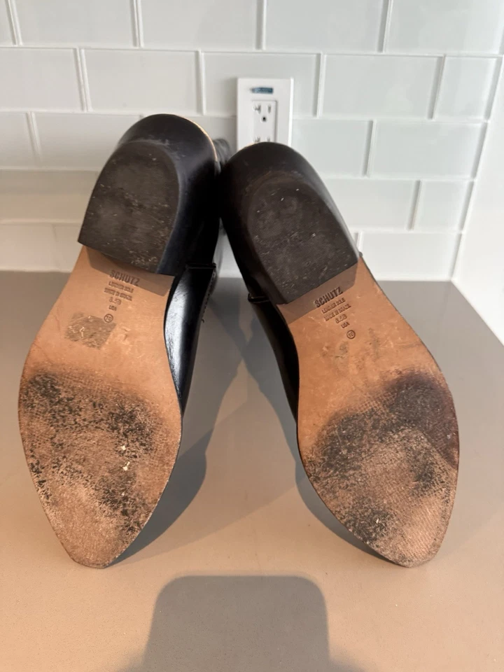 Botas vaqueras Schutz de cuero negro - talla 10 (mujer) Foto 4 de 4