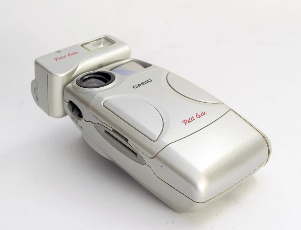 Very rare Casio ZR-1 Petit Colle digital seal camera sold only in Japan!