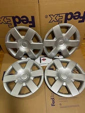 Toyota Genuine OEM Hiace 200 Series 15inch Wheel Hub Cap Full Cover 4 Set Japan
