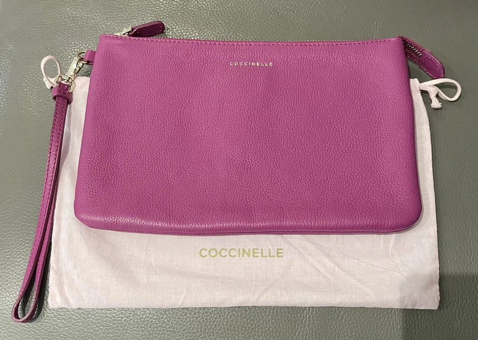 COCCINELLE-ICONIC ITALIAN SOFT LEATHER-MEDIUM SIZE- POCKET BAG IN PINK - NEW ! - Image 4 of 4