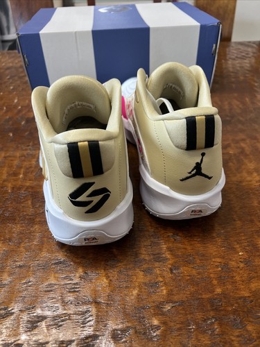LUKA DONCIC Signed Jordan Luka 3 Shoes PSA DNA Autographed Lakers - Picture 4 of 13