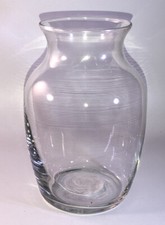 7 x 4.75 Clear Glass Flower Vase For Valentines Day/Easter/Xmas/Everyday-NEW