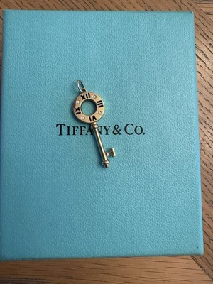 Tiffany & Co. Atlas 18K gold diamond Key pendant - Image 1 of 4
