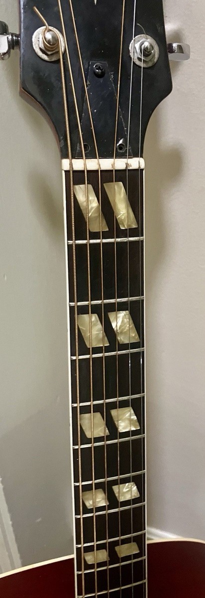 Vintage 1976 Alvarez 5024 