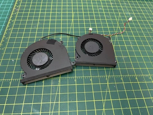 Gigabyte P37 Cooler Cooling Fan Dual Set DFS200405070T DFS200005090T