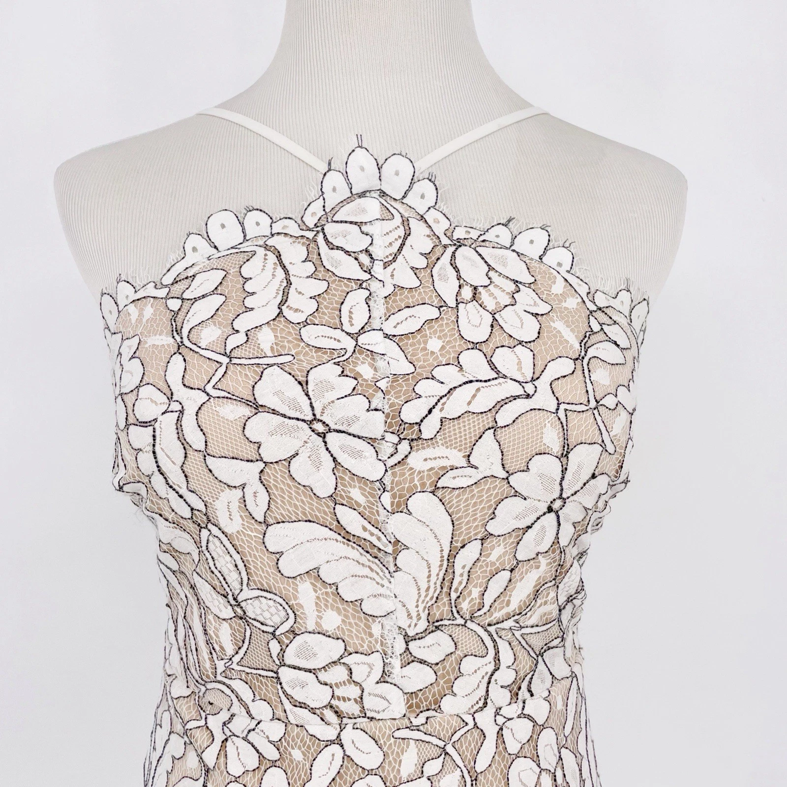 OFF WHITE Mini abito da cocktail Lulu’s Delicate Darling beige e avorio in pizzo bodycon taglia M