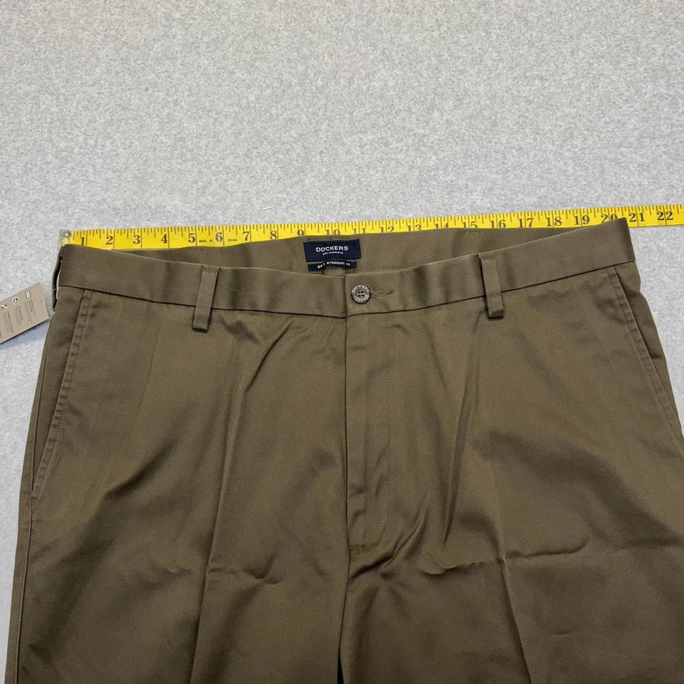 Dockers Signature Khaki Pants Mens 40X32 Flat Front Straight Fit D2 Brown NWT - Image 4 of 4