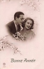 CPA FANTASIE ROMANTIK JUNGES LIEBESPAAR FROHES NEUES JAHR GRUSSKARTE