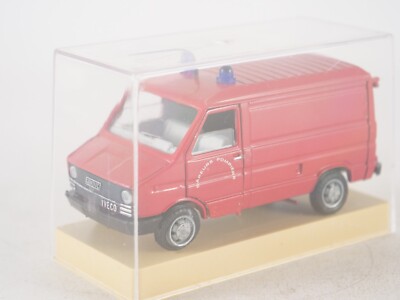 Fiat FEUERWEHR AIROLO Sapeurs Pompiers – Camion Miniature Old Cars Replicars 1/43
