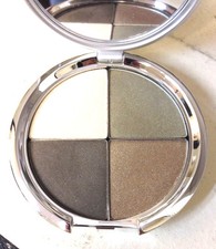Kirkland by Borghese 2 PACK Eyeshadow Quad Sheer Moss + free FACE BRUSH