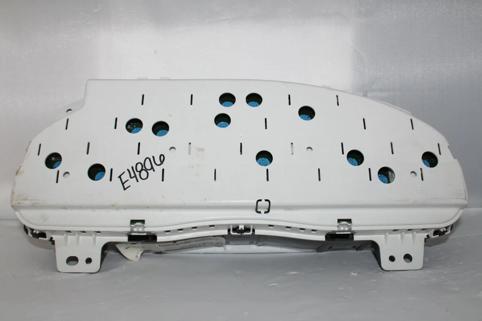 Cuadro de instrumentos velocímetro medidor de panel 05 06 07 Uplander 99.504 millas Foto 4 de 4