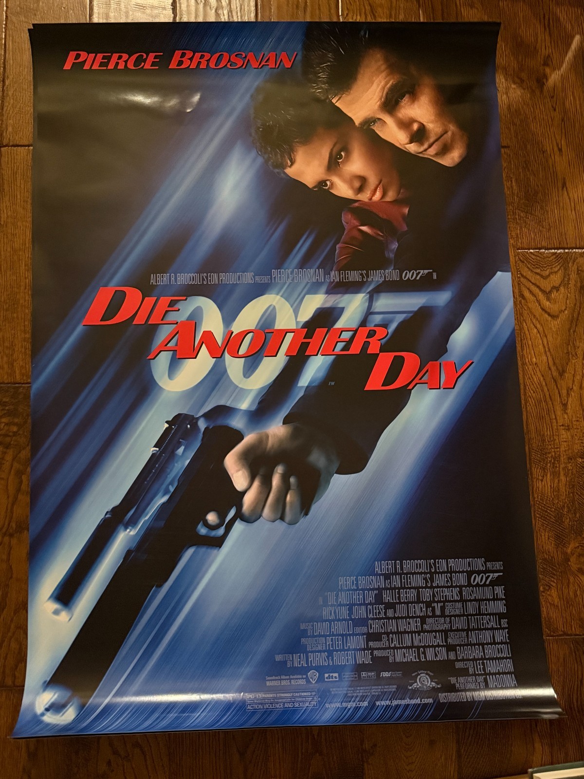 DIE ANOTHER DAY DS ORIGINAL ONE SHEET MOVIE POSTER PIERCE BROSNAN HALLE ...