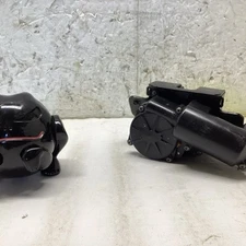 Chevrolet GMC Cadillac Tailgate Lock Actuator w/Power Liftgate *13581405 #F4-4