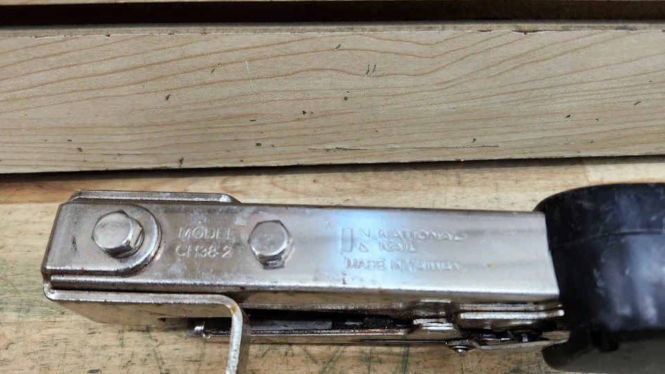 Grampeador Stinger CH38-2 tampa martelo ferramenta *USADO* - Imagem 3 de 4