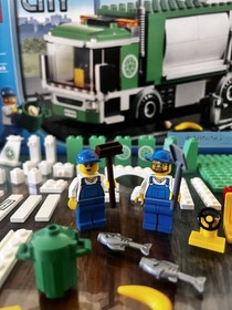 LEGO CITY: Garbage Truck (4432) - 100% Complete with Manual and Box