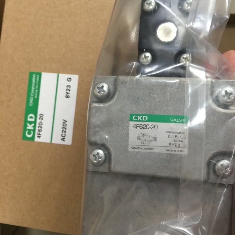 1PC NEW CKD solenoid valve 4F620-20-AC220V #am