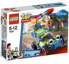 LEGO Toy Story 7590 Woody & Buzz to the Rescu...
