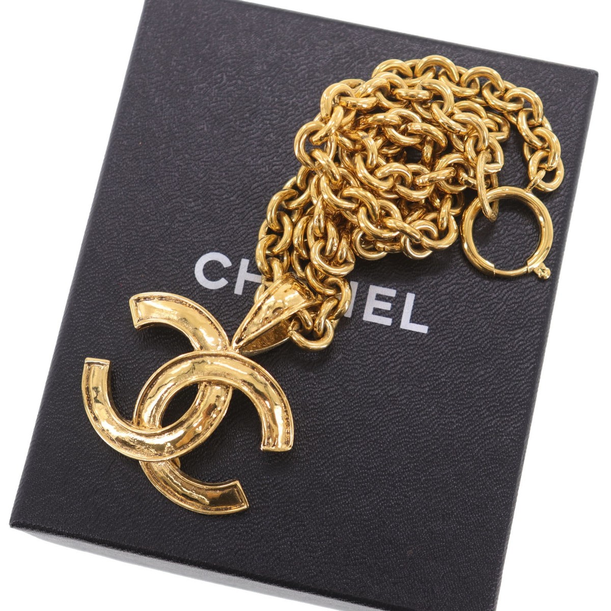 CHANEL Used CC Logos Chain Necklace Gold France 94P Authentic