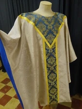 Damask Lined Chasuble And Stole