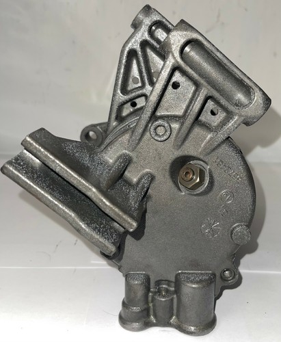 A/C Compressor Fits Chevrolet Equinox 10 11 3.0L Engine - Picture 4 of 5