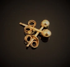 14k Gold Filled (1/20 of 14k Gold) Ball Stud Earrings. 3mm Bead Size. Push Back.