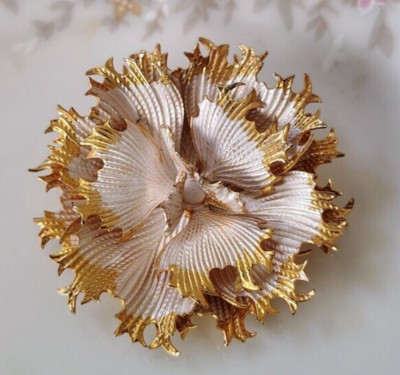 Vintage Gold Plated 3D CERRITO Carnation White Flower Brooch Pin