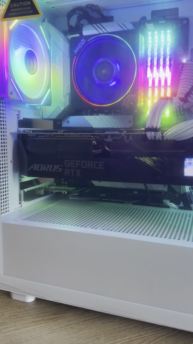 PC Gamer/Ryzen 3900X/32GB RAM/RTX 3080