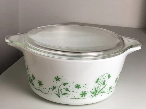Vintage 1961 PYREX 474-B Promotional Brides Casserole Dish 1.5qt. With Lid
