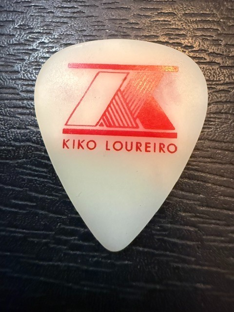 MEGADETH /  KIKO  /  USED  & WARN /  TOUR GUITAR PICK