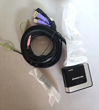 IOGEAR GCS62HU 2-Port HD KVM Switch HDMI, Mic  Two USB Ports, Audio Out