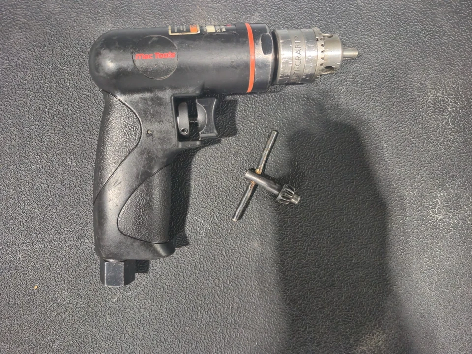 Taladro neumático con llave compuesto reversible Mac Tools ADC1400 1/4" Drive Foto 2 de 3