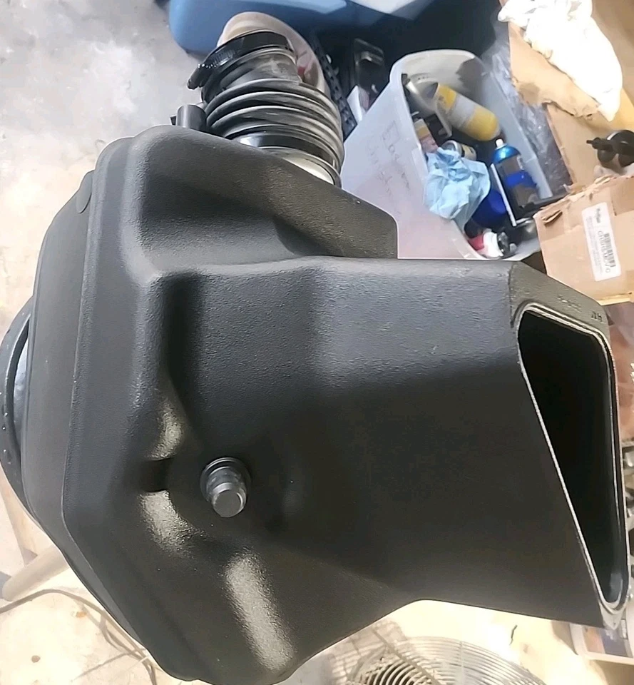 2011-2020 ~ CHALLENGER SRT WIH A 6.4 HEMI COLD AIR INTAKE OEM NEW MOPAR 77070043 - Image 4 of 4