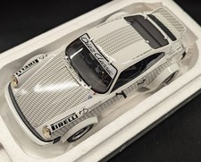 SCHUCO 1/18 Diecast Porsche 911 Rohrl x 911 Walter Rohrl