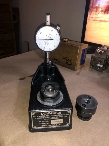 DOW GAGE MODEL 10 MITUTOYO INDICATOR .0001"-.025" NO. 2803-10