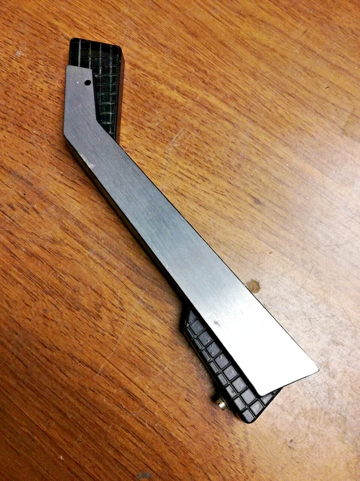 JUKEBOX RICAMBIO AMI - BRACCETTO PICK-UP Foto 2 de 3