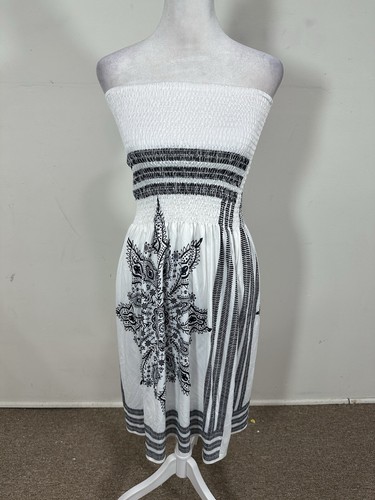 Women’s White Color Off The Shoulder Dress Size XS