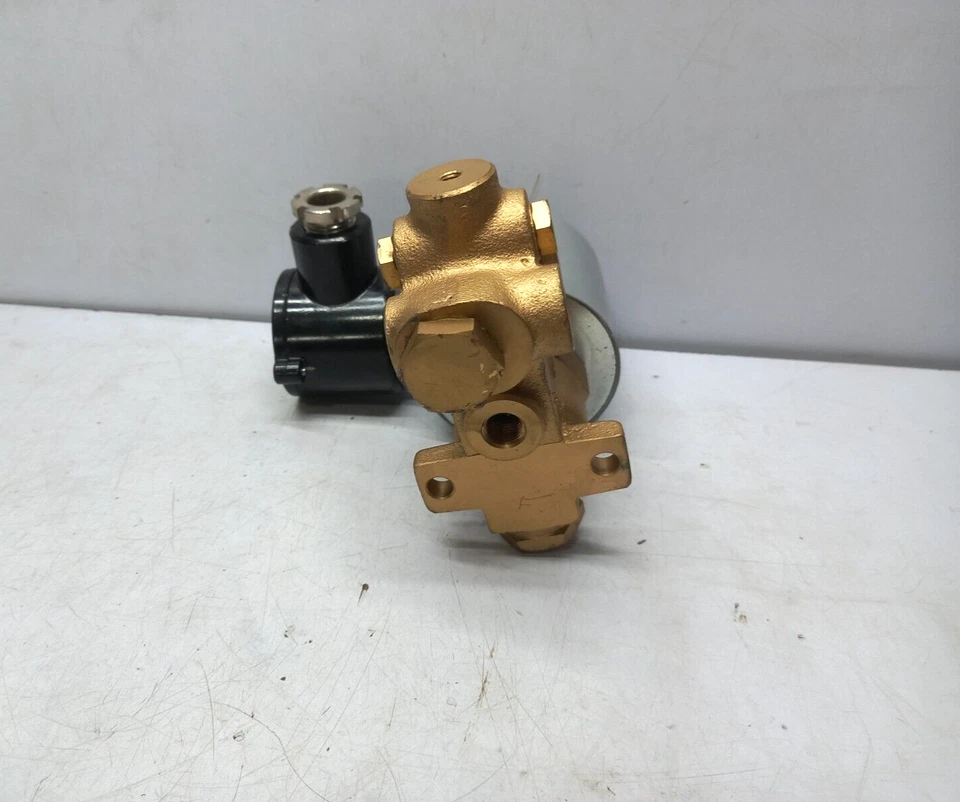 Electroválvula B-N Seiki MT10/2B tipo 3 vías MT102B TAMAÑO 1/4 115Vac 0.6A 1.7MPa Foto 3 de 4