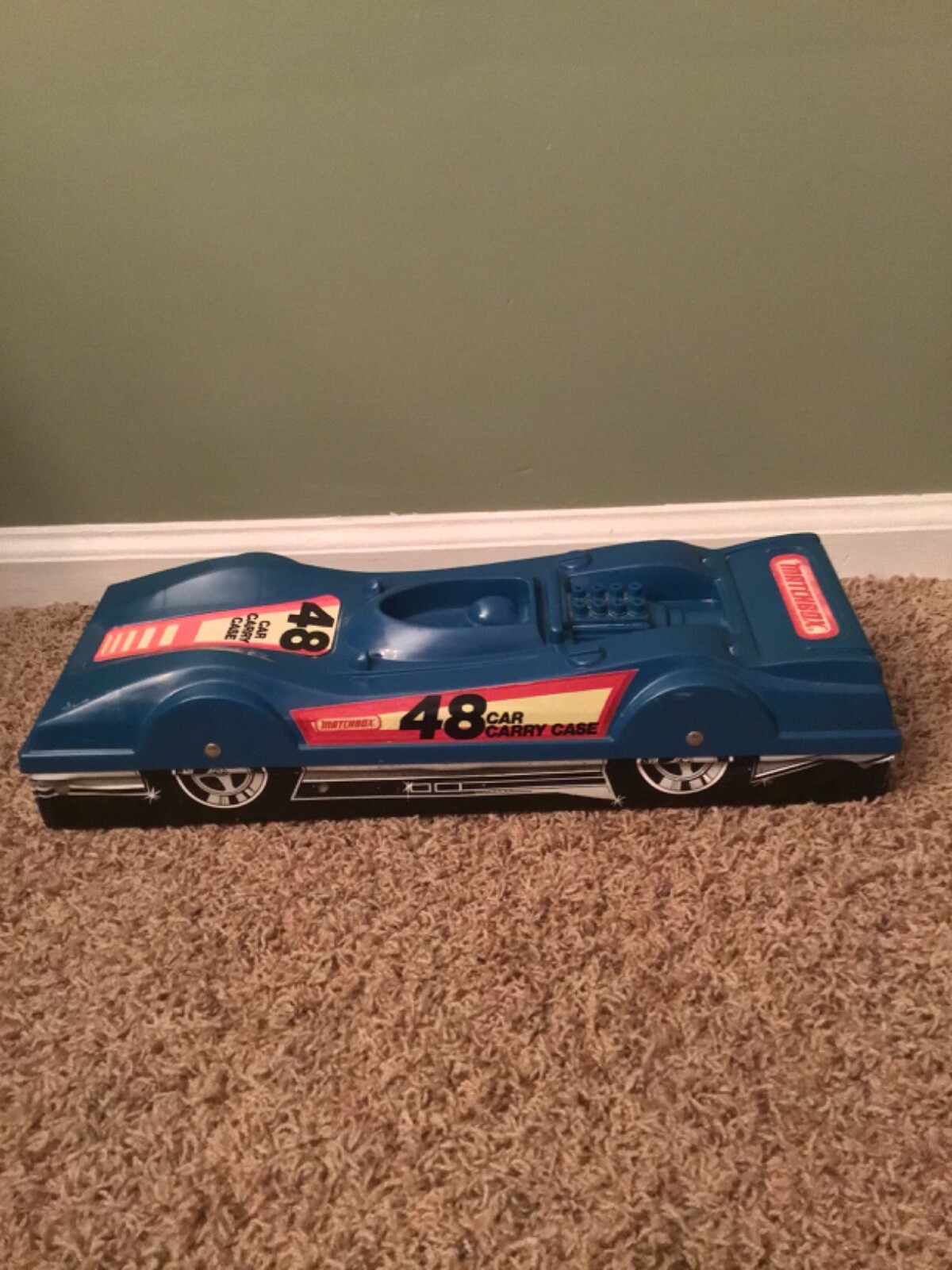 Picture 4 of 12