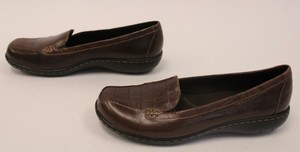 clarks croco embossed slip on loafers