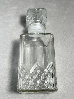 Vintage 9'' Schnaps Quadrat Klar Geschliffen Glas Karaffe mit Stopfen Muster