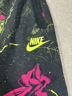 Men's Small Nike Sportswear Floral Print French Terry Shorts