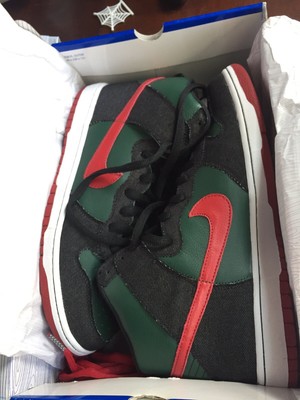 resn nike sb dunks