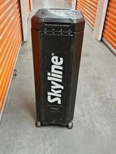 Skyline MIRAGE Transporter Case w/ Channel Bars & Lighting Kit – Trade Display